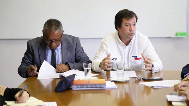 Dictuc entregó informe por malos olores en colegios de Copiapó