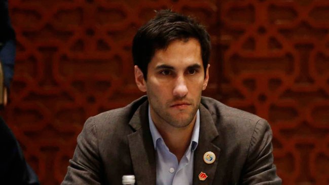 Cristóbal Piñera aún estaba en Hopin cuando se firmaron tres contratos con instituciones públicas