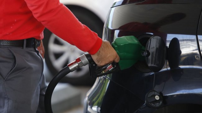 Las alzas no paran: Combustibles suben por undécima semana consecutiva