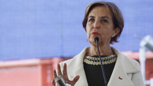 Ministra Hutt: Tren entre Santiago y Melipilla estará operativo en 2025