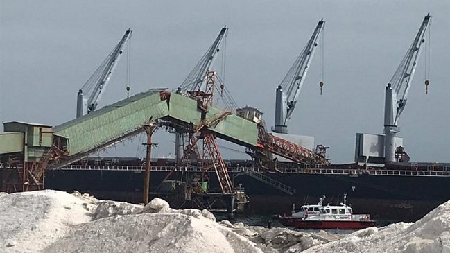 Iquique: Gigantesca estructura metálica colapsó en Puerto Patillos