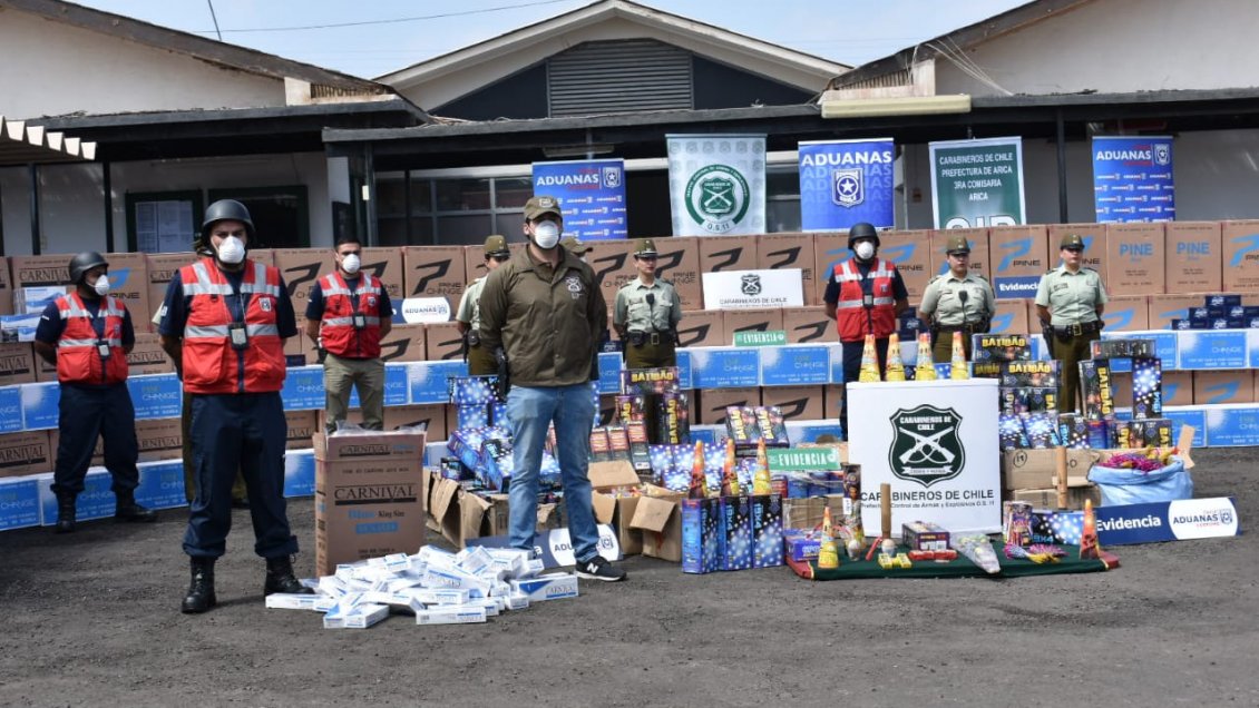 Más de 420 millones de pesos en cigarrillos fueron incautados en mega operativo policial en Arica