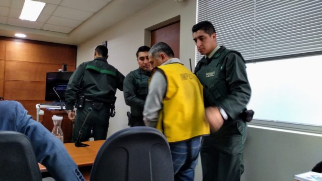 Fiscalía pide pruebas de ADN para determinar si falso instructor militar violó a hijas