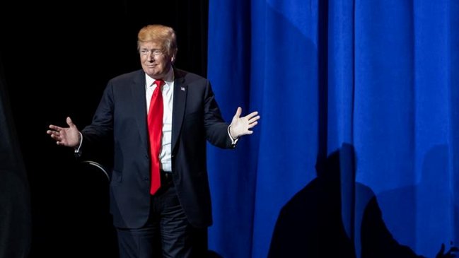 Trump pone fin a los aranceles al acero y aluminio de México y Canadá y abre la puerta al T-MEC