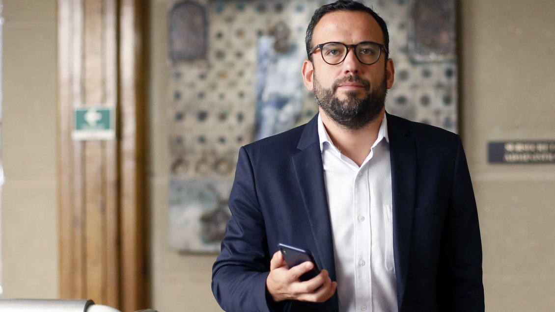 Diputado RD: Nuevo protocolo confirma que hijos de Piñera no debieron viajar a China