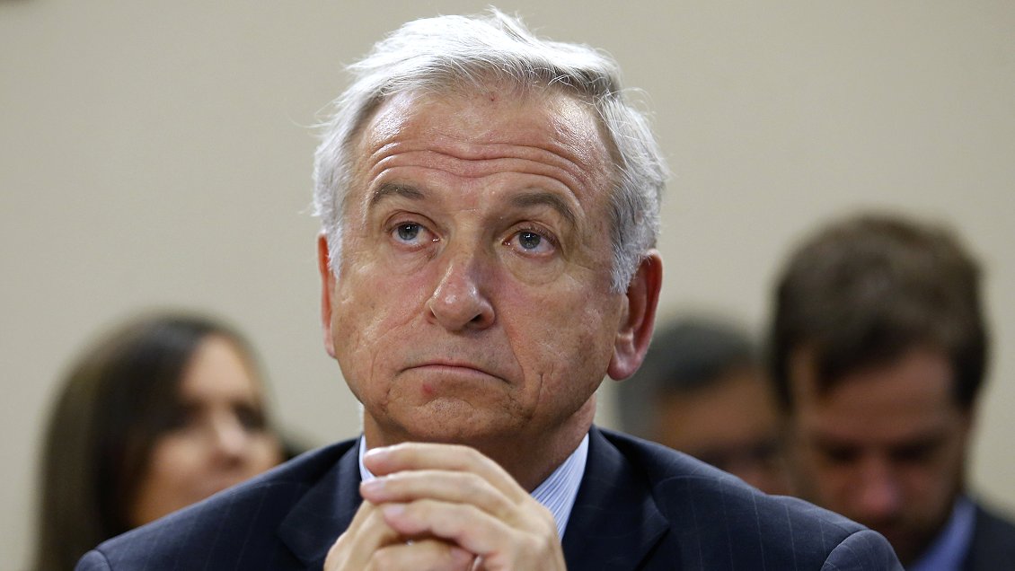 Larraín confiado en que Chile crecerá 3,5% este año: 