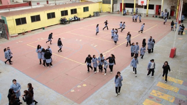 Atacama, Aysén y Tarapacá lideran ranking de inasistencia a clases