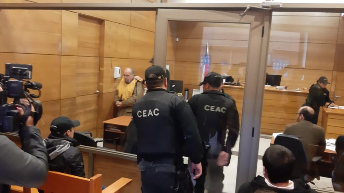 Tribunal decretó firma quincenal y arraigo nacional para ex fiscal militar tras fatal atropello