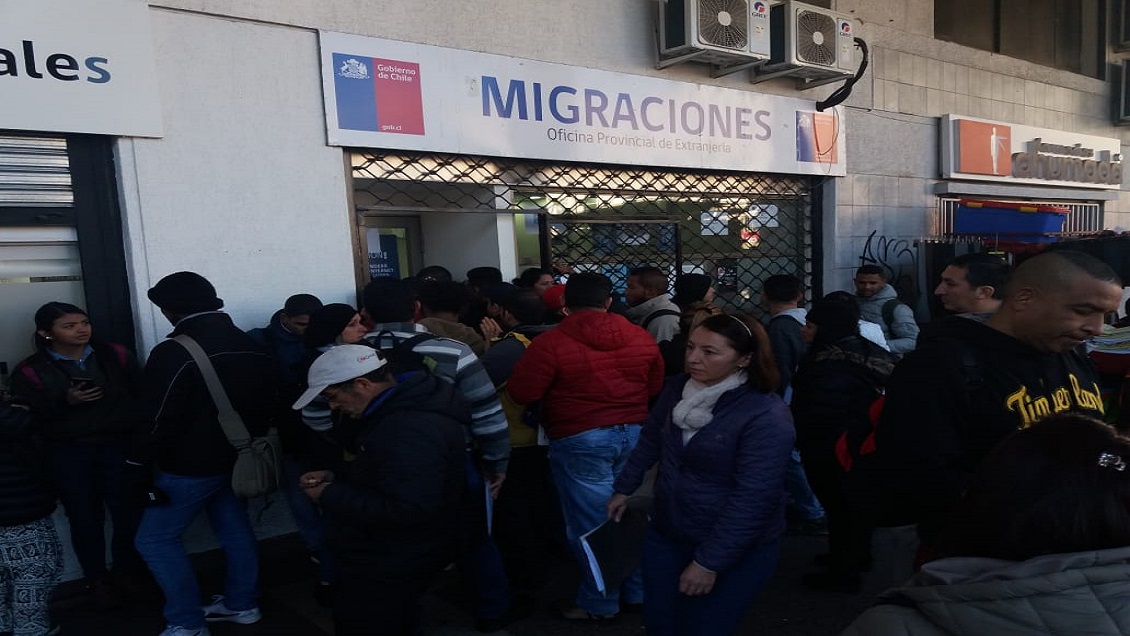 Autoridades investigan pago de sobornos a funcionarios de Extranjería en Concepción