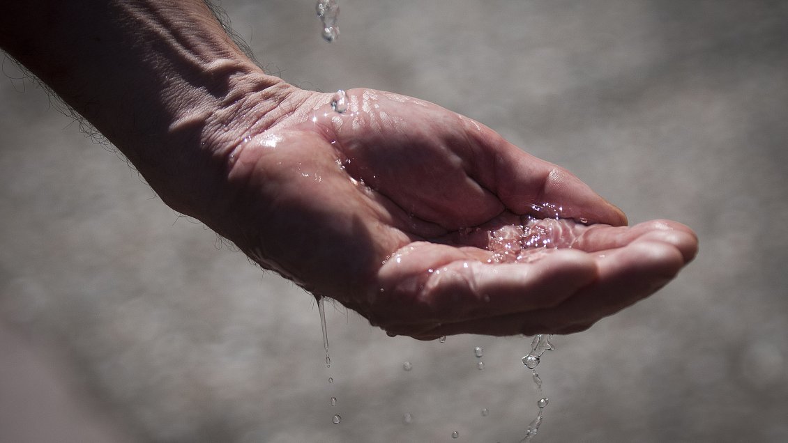 Salud contempla diversas medidas ante masivo corte de agua en Punta Arenas