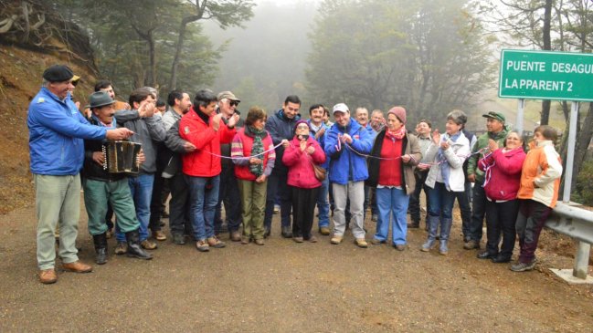 Aysén: Habitantes de Río Ibáñez cuentan con dos nuevos puentes mecanos