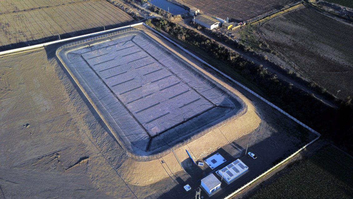 Inauguran tranque que asegura 17 horas de agua ante cortes de suministro