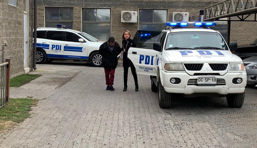 Arrestan en Rancagua a hombre por estafa y abuso sexual: Ofrecía trabajo y pedía dinero por cargo inexistente