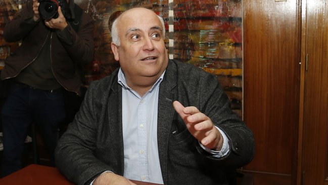 Toque de queda infantil: Alcalde de Quilpué defendió polémica consulta