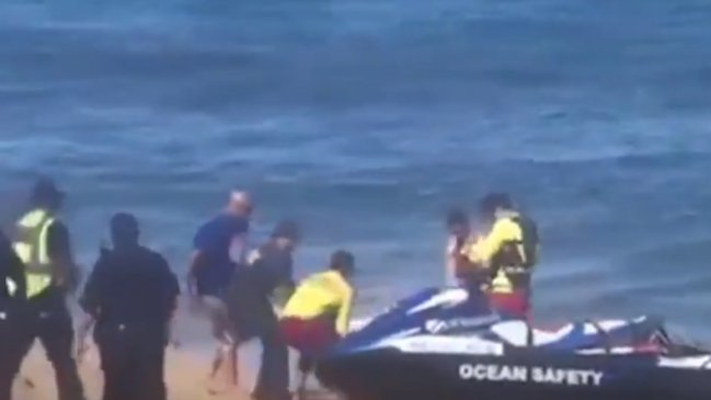 Tiburón atacó mortalmente a un turista jubilado que nadaba en Hawaii