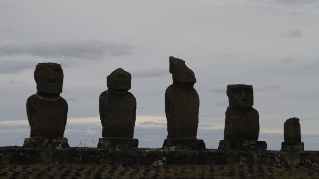 Se enredó el cambio de nombre de Isla de Pascua por Rapa Nui
