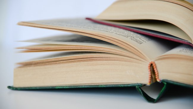 Paro en Derecho de la Universidad Austral por carga académica y deterioro de salud mental