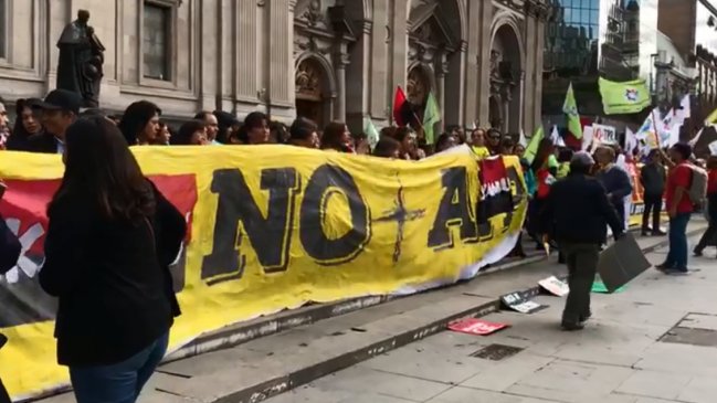 No + AFP lidera concentración en Plaza de Armas contra reforma previsional