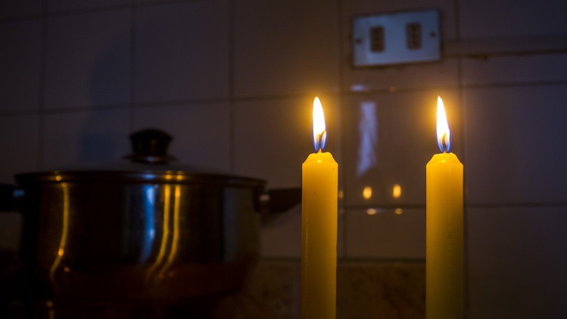 Preparan demanda colectiva contra Enel: Sector de Lo Prado cumple 48 horas sin luz