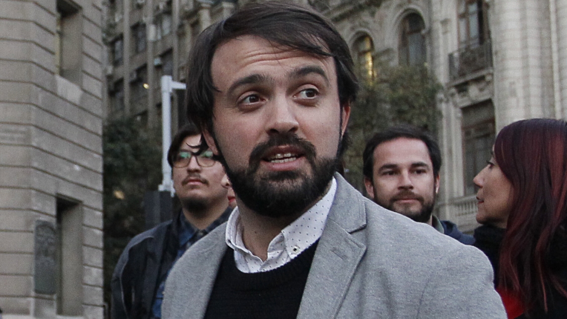 Alcalde Sharp: Hubiese sido más prudente hacer la cuenta pública de día