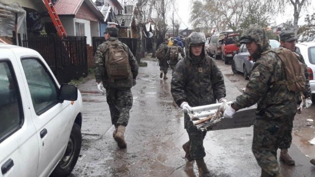 Soldados se desplegarán para limpiar y reconstruir tras trombas en Concepción y Talcahuano