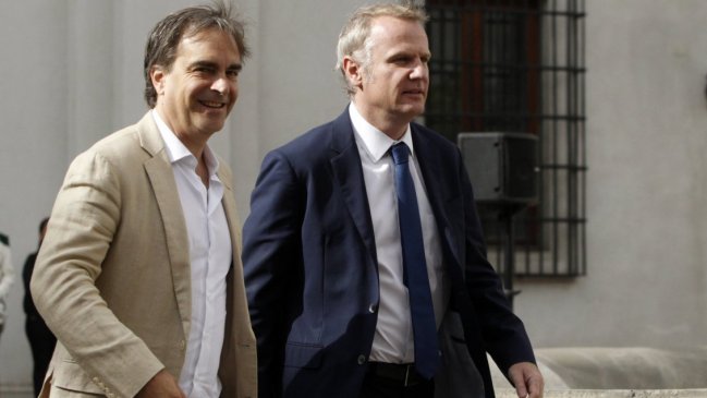 Evópoli se sumó a petición del Frente Amplio para reducir la dieta parlamentaria