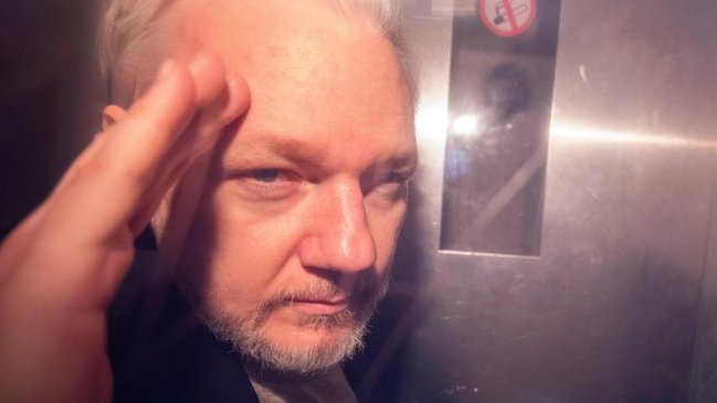  Tribunal sueco rechazó orden de detención contra Assange  