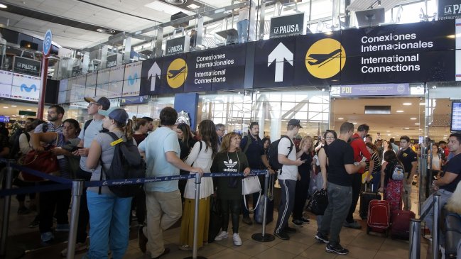 EE.UU. pedirá historial de redes sociales a turistas y extranjeros que viajen al país