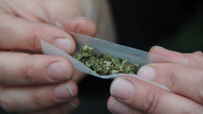 Hombre no quedó conforme con la marihuana que le vendieron y fue a la comisaría