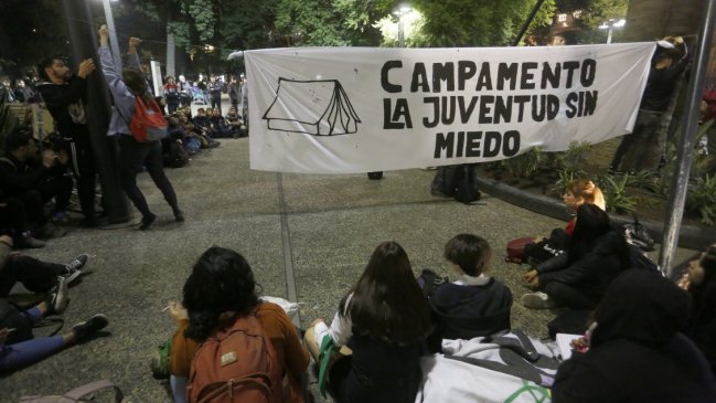 Más de treinta detenidos dejó el desalojo del campamento 