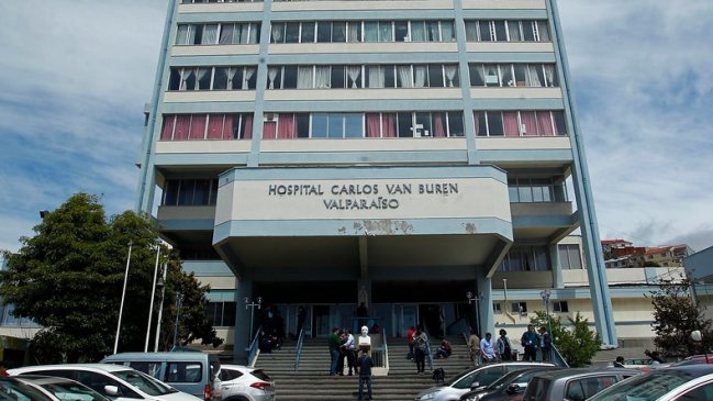 Valparaíso: Le encontraron una bala en los testículos y quedó detenido