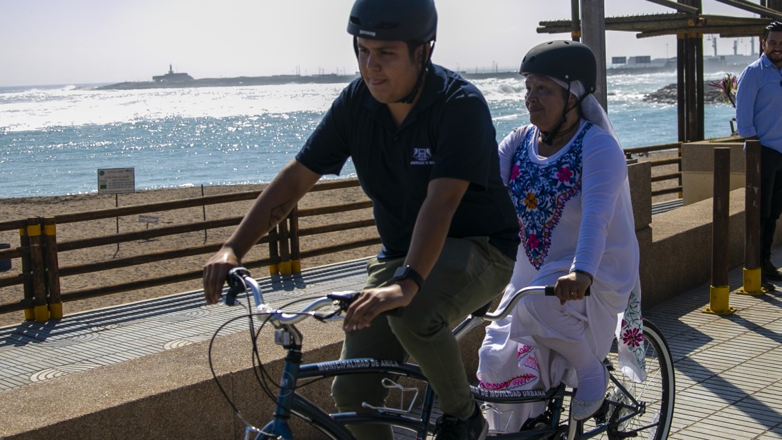 Las primeras bicicletas inclusivas de uso gratuito del país comenzaron a operar en Arica