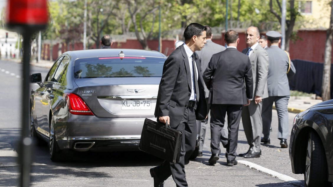 Carabineros redujo escoltas a autoridades: Funcionarios fueron destinados a labores operativas