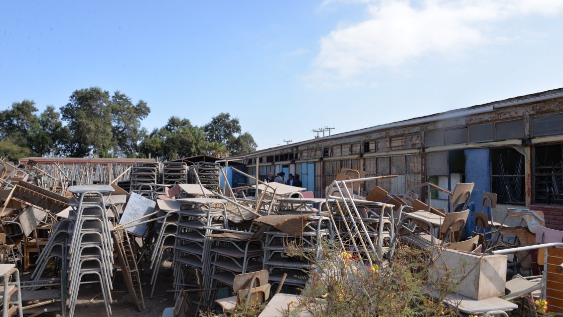 La triste imagen del Liceo Politécnico de Arica que lo hace parecer un recinto abandonado