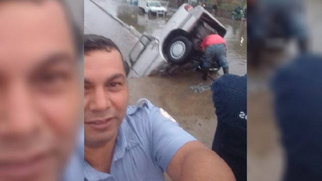 Selfie de un inspector de tránsito en accidente que dejó un muerto provocó indignación
