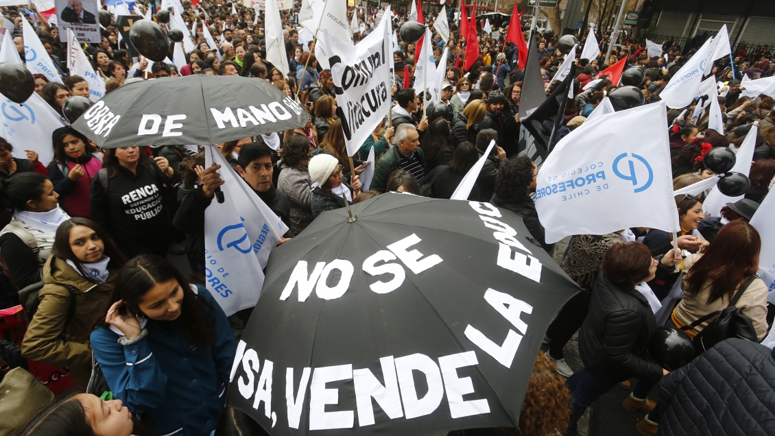Colegio de Profesores: La marcha en Santiago superó nuestras expectativas