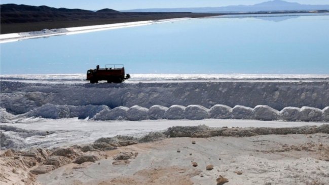 Bolivia invierte 100 millones de dólares para proyectos en industria del litio