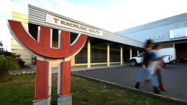Hualpén mantendrá historia, artes y educación física obligatorias en 3° y 4° medio