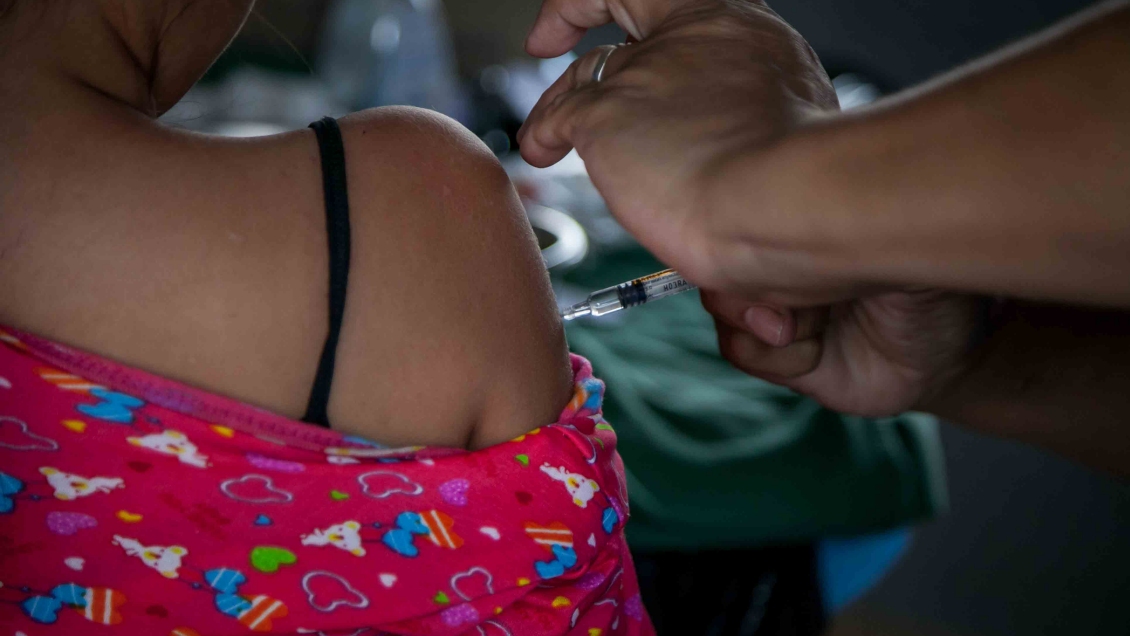 Gobierno asegura cobertura de vacunas contra la influenza en la atención primaria