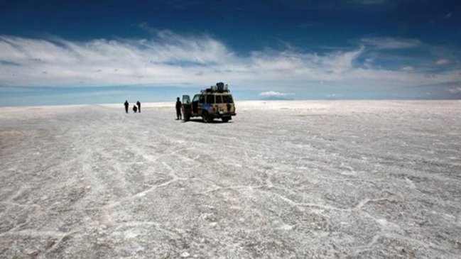 Tres turistas murieron en un accidente en el salar de Uyuni