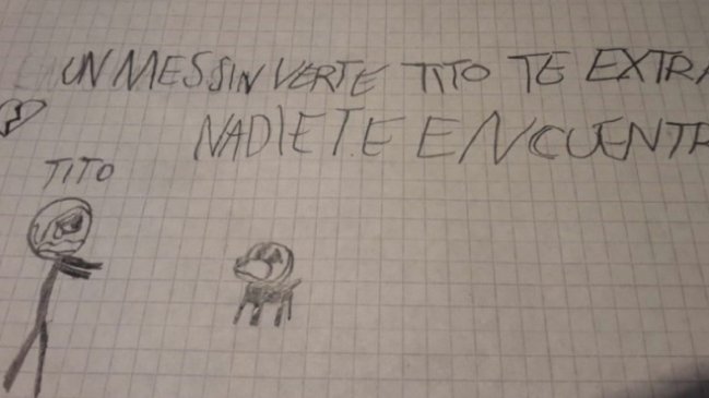Un niño ofrece su bicicleta para que le devuelvan a su perro Tito