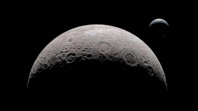 Descubren enorme masa de metal en el lado oscuro de la Luna