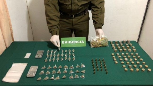 Joven denunció a su pololo por golpearla y vender droga