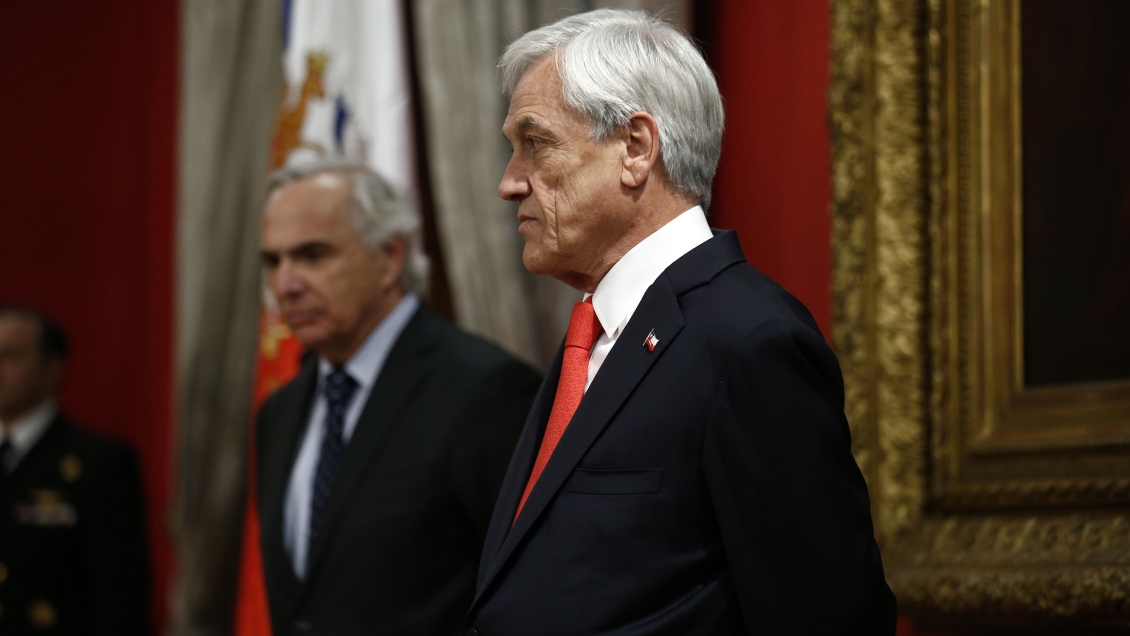 Presidente Piñera cambió a seis de sus ministros
