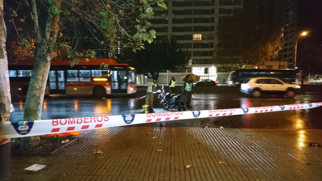 Motociclista falleció tras ser impactado por vehículo en Estación Central