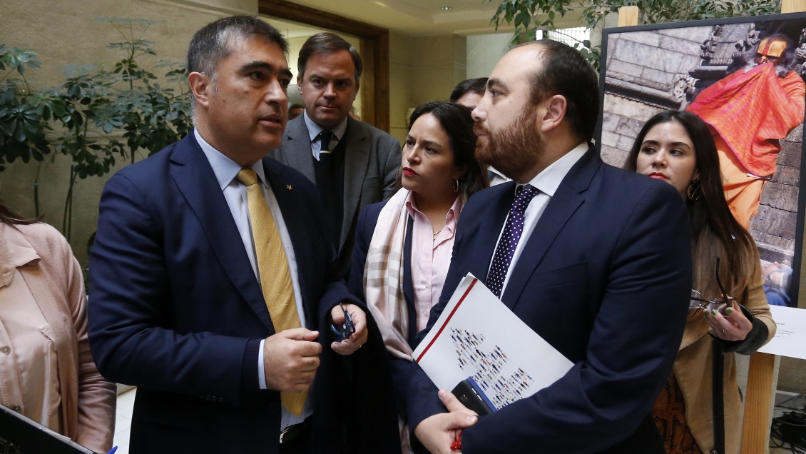 DC desestimó comisión conjunta con RN para analizar rebaja de parlamentarios