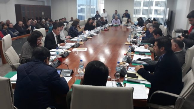 Gremio del transporte amenaza con paro regional en el Maule