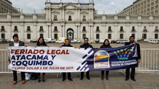Alcaldes de Atacama y Coquimbo piden feriado por el eclipse solar