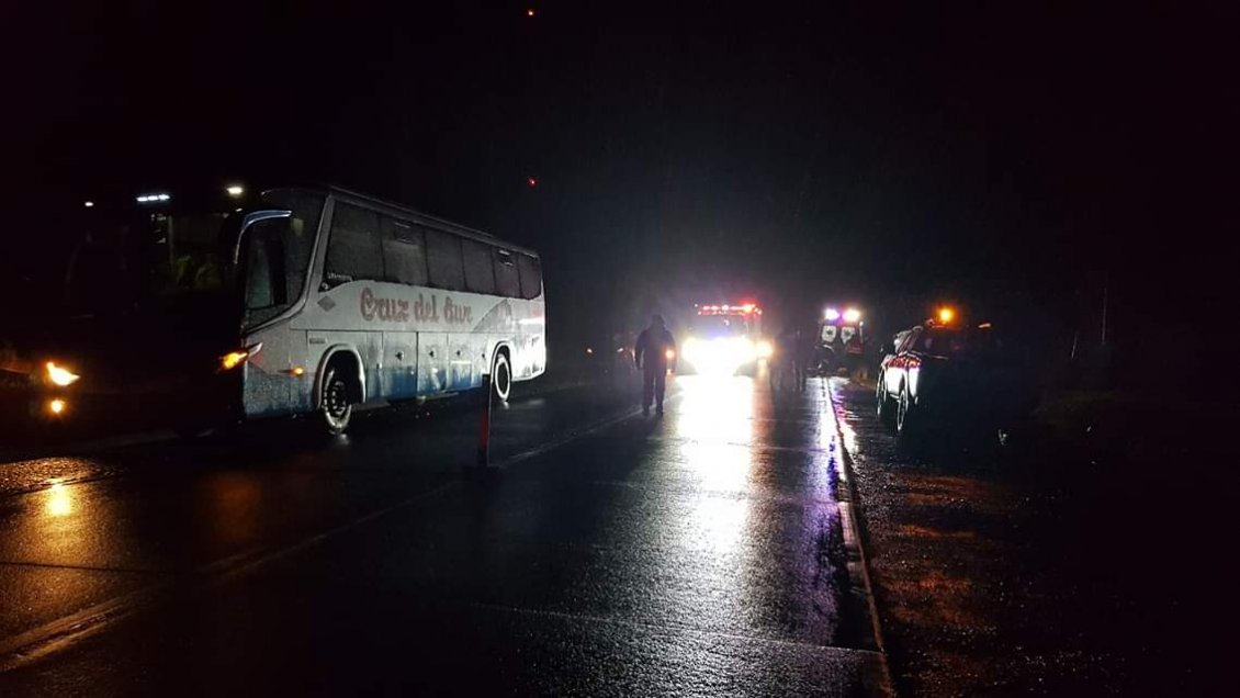 Adulto mayor murió tras ser atropellado por bus en Quellón