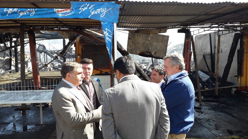 Locatarios afectados por incendio en Mercado de Victoria recibirán ayuda económica